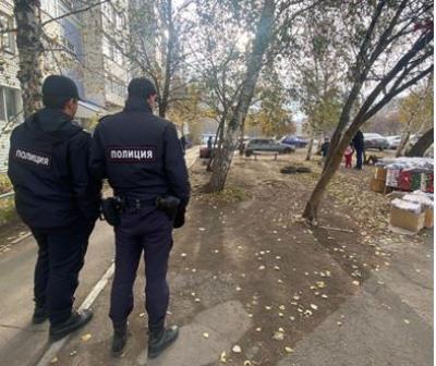 Рейд по пресечению уличной торговли проведен в Индустриальном районе