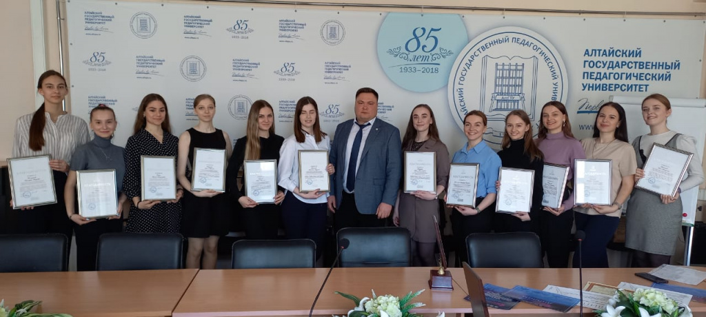 1649738053904.jpg 1649738053904.jpg