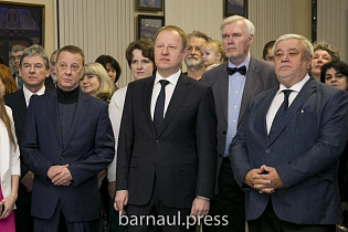 Губернатор Алтайского края Виктор Томенко дал старт юбилейным мероприятиям, посвященным 150-летию Николая Рериха