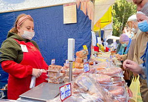 Первые в 2022 году продуктовые ярмарки пройдут на семи площадках в Барнауле