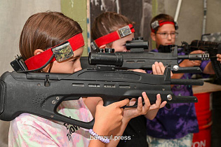 В Барнауле прошел традиционный турнир по лазертагу «Я – патриот» среди допризывной молодежи