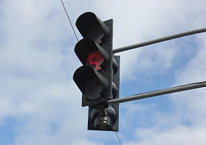 На пересечении улицы Власихинской с шоссе Ленточный Бор в Барнауле временно отключат светофоры