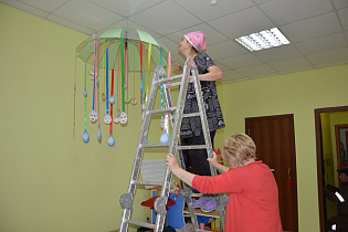 Благодаря шефской помощи предпринимателей в детском саду №56 делают косметический ремонт в трех группах