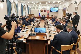 Глава города Вячеслав Франк принял участие в заседании Правительства региона