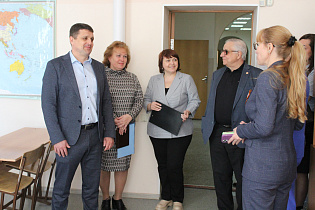 Общественники продолжают оценивать качество профилактической работы в школах