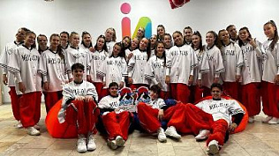 Ансамбль современного танца «Меридиан» лицея №101 отмечает 10-летний юбилей