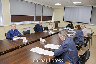 В Барнауле состоялось заседание межведомственной рабочей группы по регулированию выплаты заработной платы