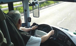 ГИБДД проверяет работу водителей пассажироперевозящего транспорта в Барнауле