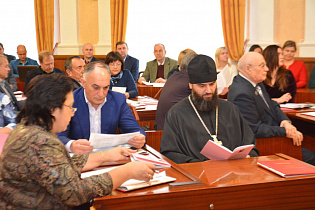 В Барнауле начали общественное обсуждение планов ремонта дорог на 2018-2019 годы