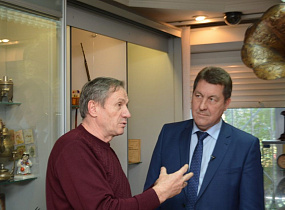 Глава администрации города Сергей Дугин посетил музей «Мир времени»