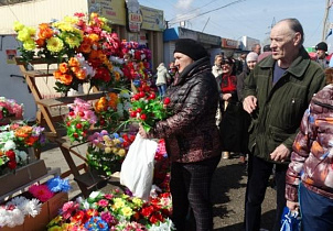 Сергей Дугин подписал распоряжение о подготовке к празднованию Пасхи Христовой и к Родительскому дню