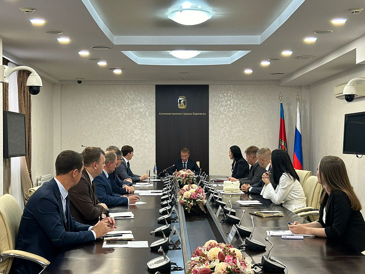 В администрации Барнаула прошло оперативное аппаратное совещание