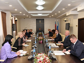 В Барнауле обсудили вопросы развития территории водного парка «Лапа» и гребного канала