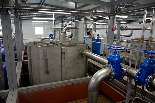 Для студентов алтайских вузов провели экскурсию на локальные очистные сооружения по ул. Чехова, 26