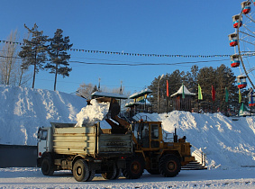 Глава Барнаула Сергей Дугин дал поручение организовать бесперебойную работу всех систем жизнеобеспечения города в праздничные дни