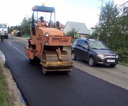 Барнаульские дорожники делают текущий ремонт улицы Просторной