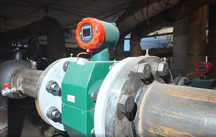 Специалисты СГК продолжают работы по установке  приборов учёта тепловой энергии на теплосетя