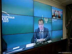 Барнаульскую агломерацию признали территорией, успешно работающей с общественностью по проекту «Безопасные и качественные дороги»