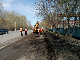 В Барнауле приступили к капитальному  ремонту дорожного полотна по улице Новосибирской