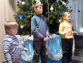 В театре кукол «Сказка» состоялись благотворительные спектакли для барнаульских детей