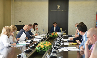 Дольщикам ЖК «Парковый» представят на рассмотрение два варианта достройки жилищного комплекса и дорожную карту реализации проектов