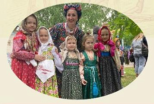 В рамках реализации гранта барнаульцам расскажут о быте и традициях семьи на Руси 