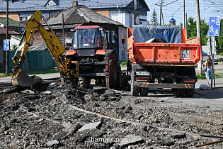 Комитетом по дорожному хозяйству и транспорту ведется мониторинг транспортной обстановки в связи с ремонтом трамвайных путей на пересечении проспекта Красноармейского и улицы Анатолия