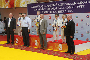 В Барнауле прошел фестиваль дзюдо памяти Владимира Шкалова