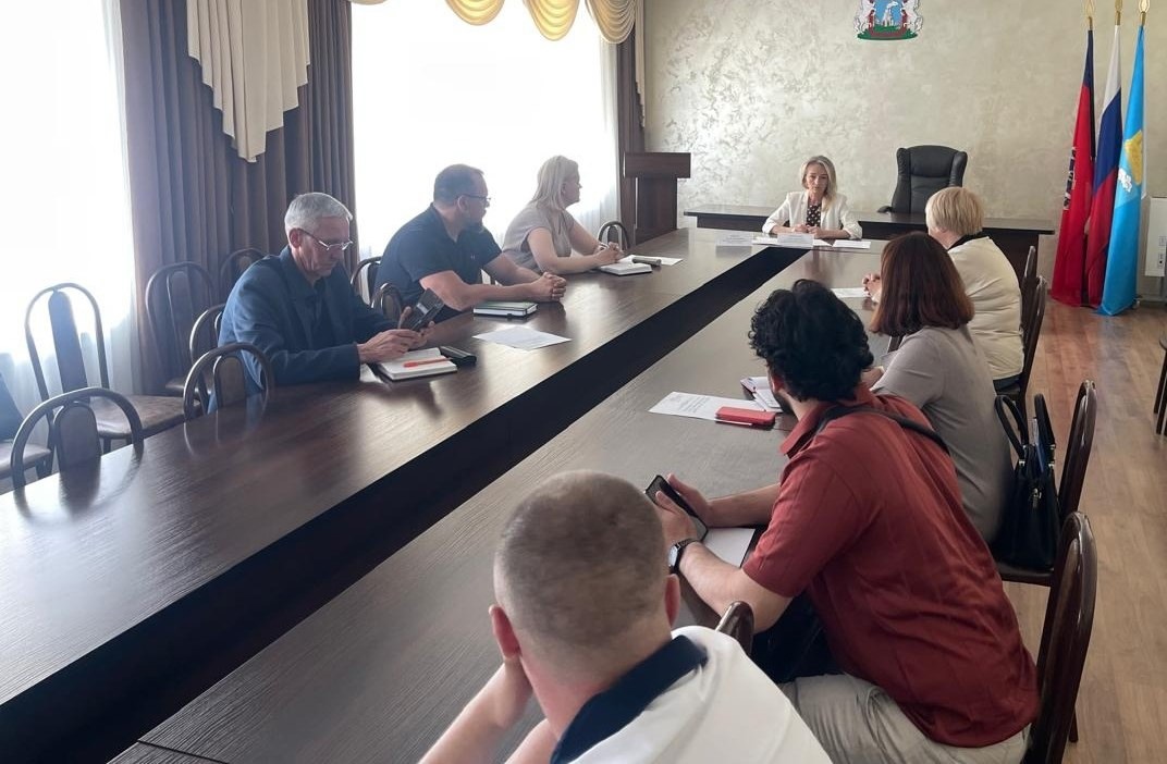 Собственникам нестационарных торговых объектов, расположенных на прилегающих к торговым центрам территориях, напомнили правила благоустройства