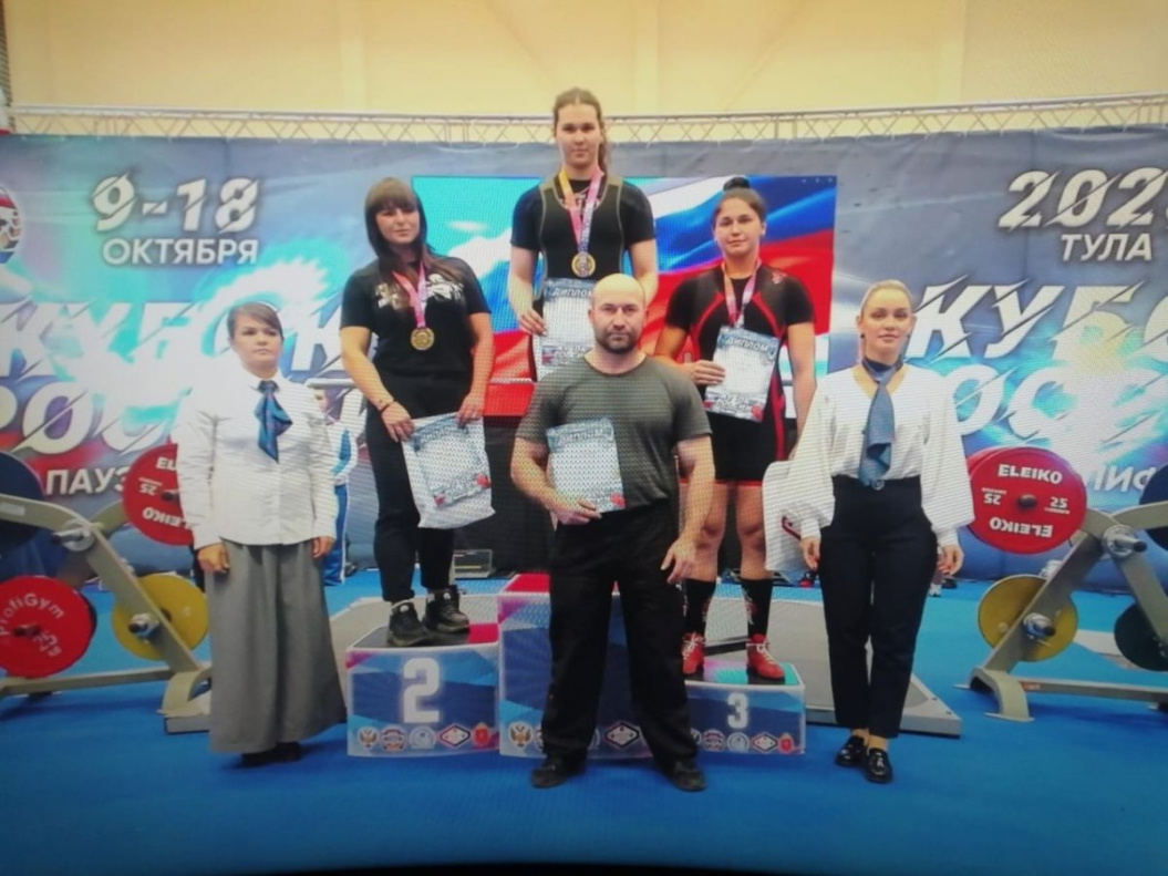 Барнаульская спортсменка завоевала медаль Кубка России по силовому троеборью