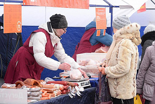 8,7 миллиона рублей составил товарооборот социальных ярмарок 7 марта