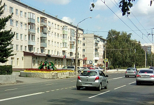 В Барнауле завершили капитальный ремонт улицы 50 лет СССР