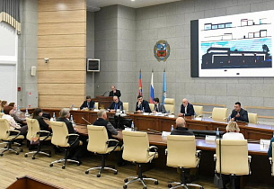 Магазины и здание охранного предприятия: какие проекты представили на последнем градостроительном совете октября