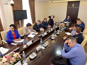 В администрации города обсудили завершение строительства многоквартирных домов по улицам 80 Гвардейской Дивизии, 52 и Папанинцев, 143, 145  