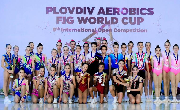 Барнаульские спортсмены отличились на соревнованиях по спортивной аэробике в Болгарии