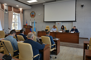 В администрации Барнаула прошел семинар по профилактике терроризма и экстремизма на объектах потребительского рынка 