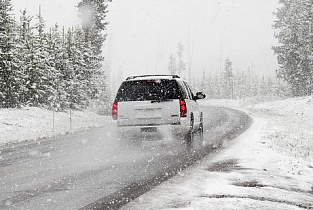 В Барнауле прогнозируют мокрый снег, метель, гололёдные явления