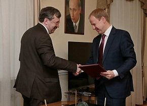 Виктор Томенко: «Создание условий для развития конкуренции позволит сделать экономику Алтайского края более прозрачной и конкурентной, а значит более эффективной и социально ориентированной»