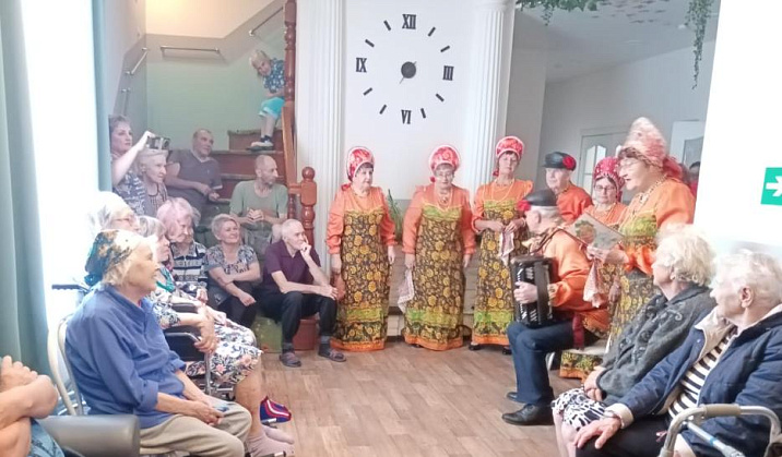 Старшее поколение Индустриального  района участвует в культурно-просветительских мероприятиях