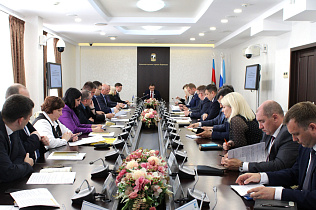 В Барнауле обсудили проведение интернет-голосования по выбору общественных территорий для благоустройства в 2026 году