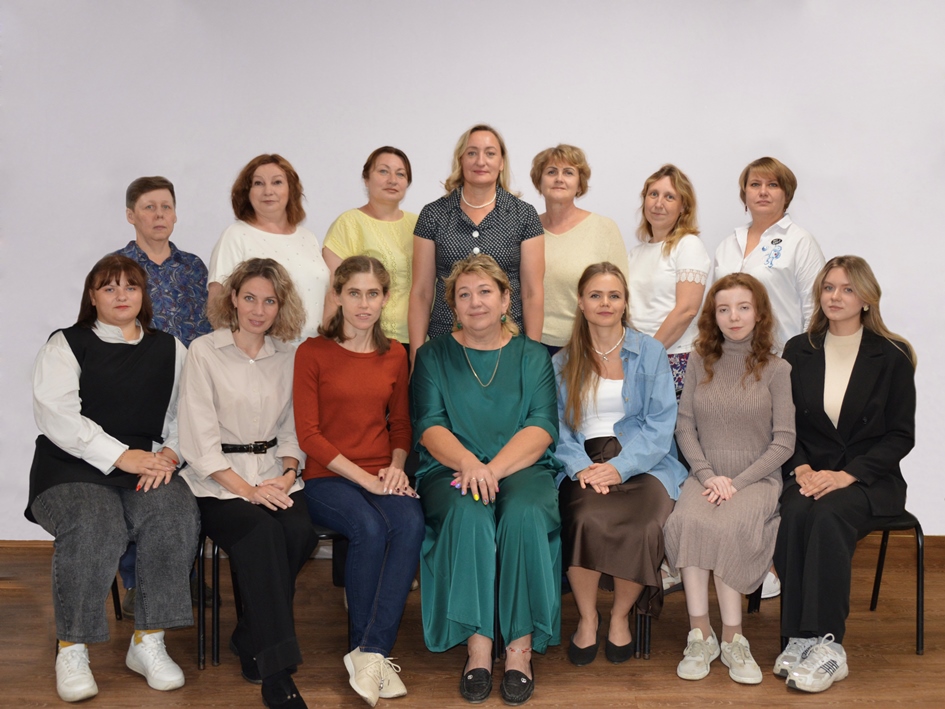 Коллектив филиала по Октябрьскому району Комплексного центра социального обслуживания населения города Барнаула занесен на районную Доску Почета