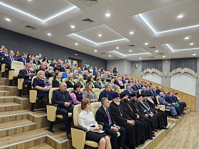По нацпроекту «Жилье и городская среда» в городе благоустроено 568 дворовых территорий