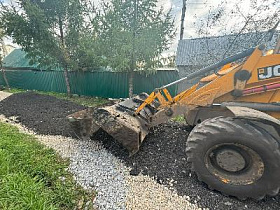 В Индустриальном районе Барнаула сколом отсыпят пять участков дорог  