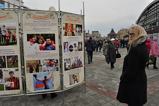 На Мало-Тобольской барнаульцев познакомили с историей предприятий и трудовыми династиями города