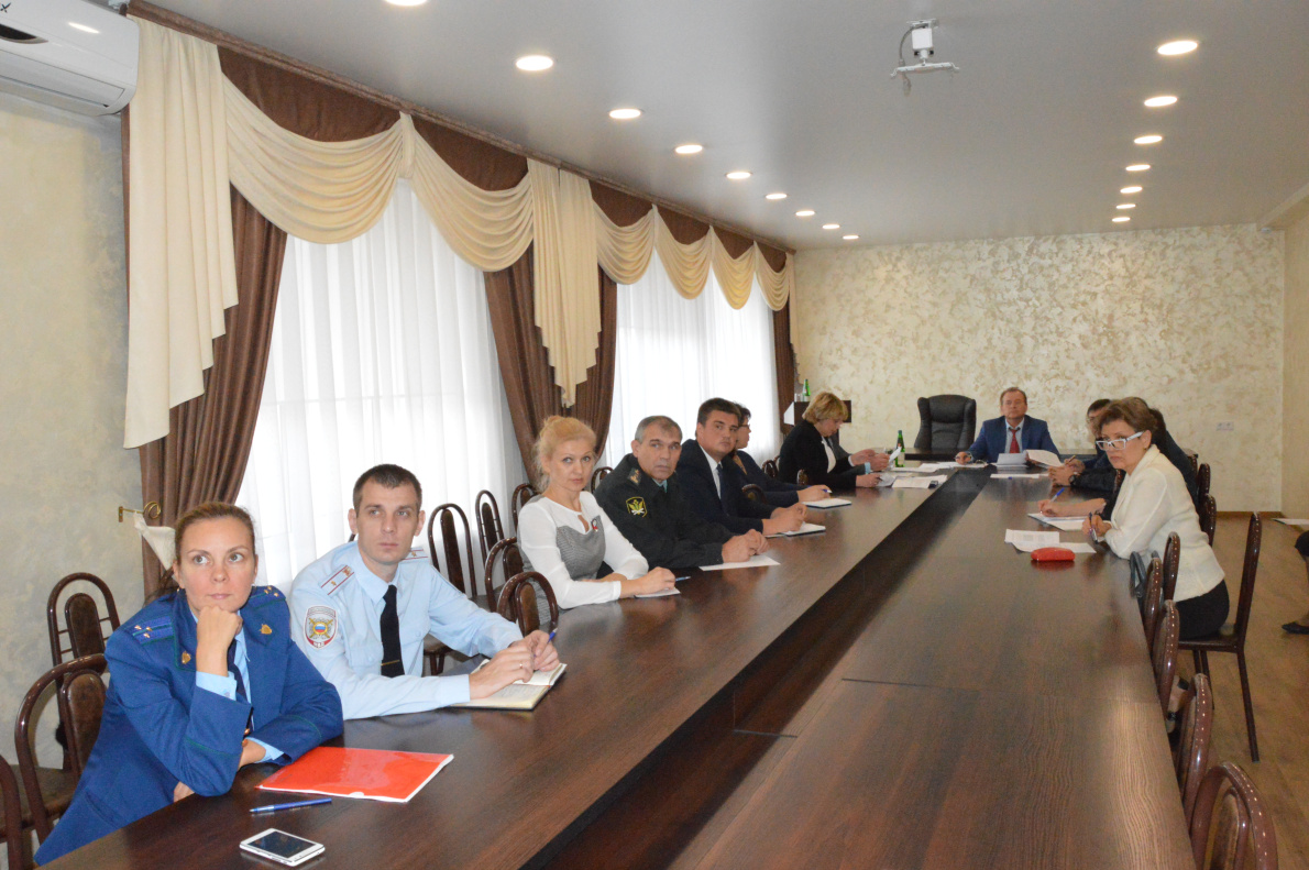 В результате работы с налогоплательщиками-должниками работодатели увеличивают фонд оплаты труда 