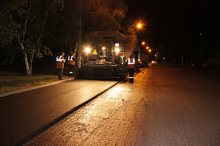 В Барнауле асфальтируют улицу Георгия Исакова 