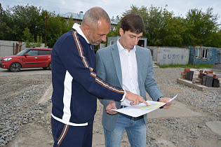 Андрей Федоров в ходе рабочей встречи с застройщиком обсудил перспективы комплексного развития территории по улице Герцена