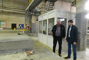 Заместитель главы администрации города Андрей Федоров проводит рабочие встречи с руководителями предприятий строительной отрасли Барнаула