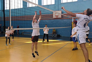 Опыт внедрения корпоративных программ ЗОЖ на предприятиях города обсудили в Барнауле