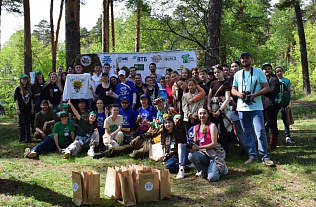 В Барнауле прошли эковолонтерские соревнования «Чистые игры» 